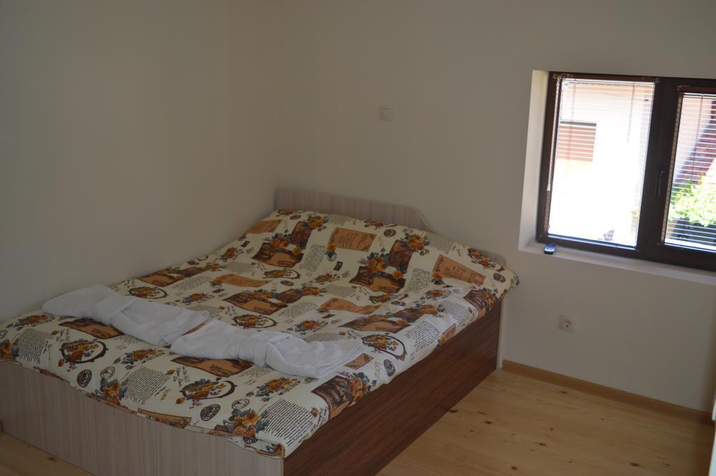 Guest House Vasilena Sapareva Banya Buitenkant foto